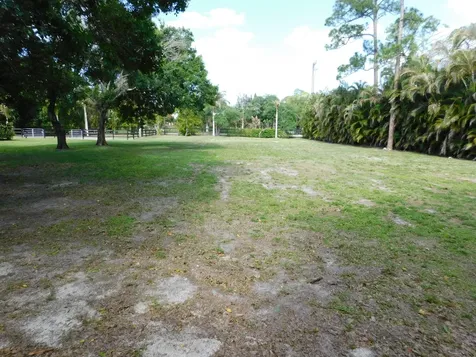 14964 Snail Trail Loxahatchee Groves FL 33470