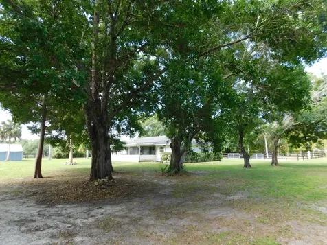 14964 Snail Trail Loxahatchee Groves FL 33470