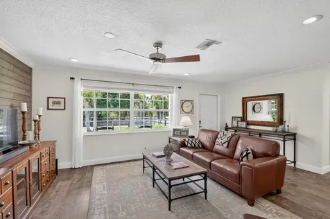 14964 Snail Trail Loxahatchee Groves FL 33470