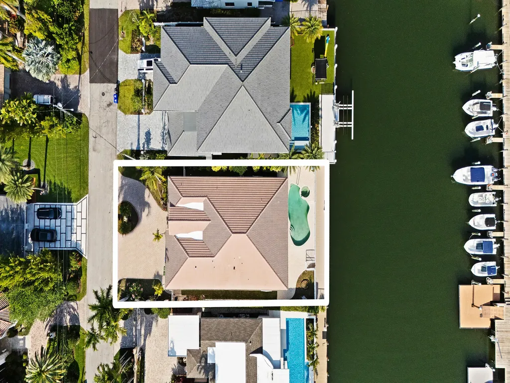 1630 SE 11th Street Fort Lauderdale FL 33316