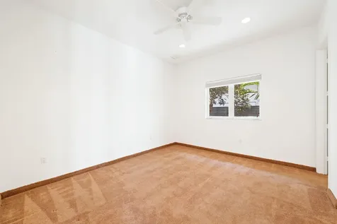1630 SE 11th Street Fort Lauderdale FL 33316