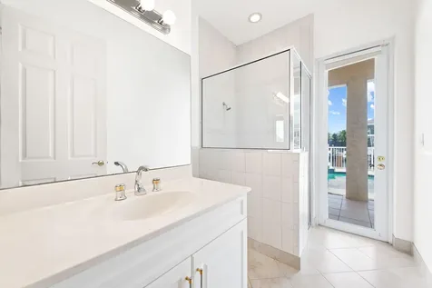 1630 SE 11th Street Fort Lauderdale FL 33316