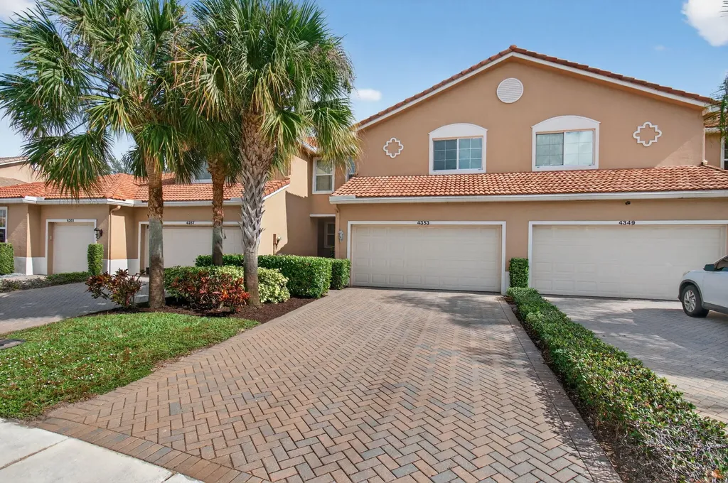 4353 Colony View Drive Lake Worth FL 33463