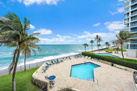 200 Beach Road Tequesta FL 33469