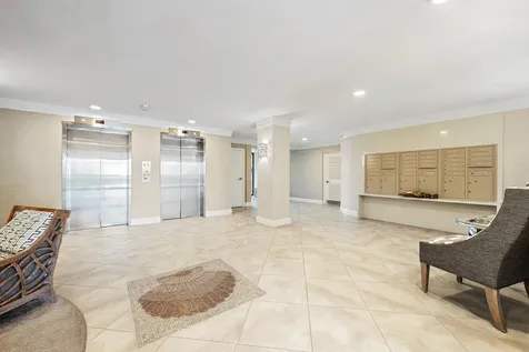 200 Beach Road Tequesta FL 33469
