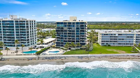 200 Beach Road Tequesta FL 33469