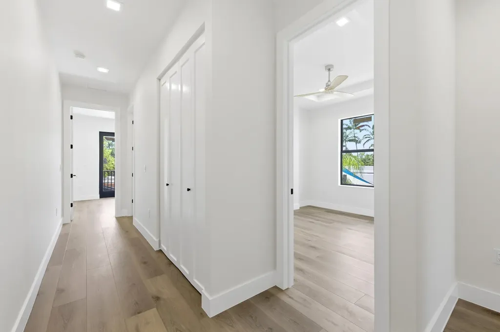 819 SW 1st Street Fort Lauderdale FL 33312