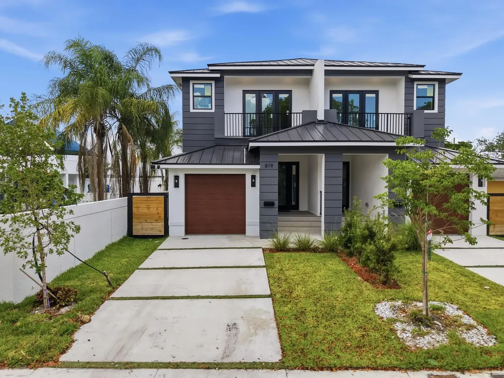 819 SW 1st Street Fort Lauderdale FL 33312