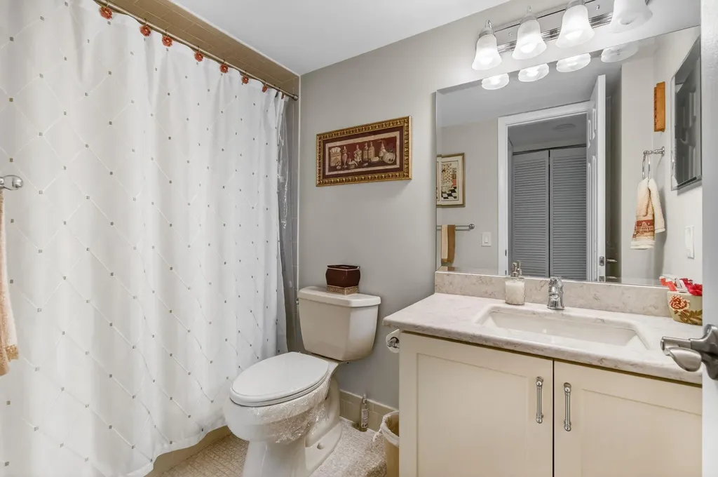 7006 Huntington Lane Delray Beach FL 33446