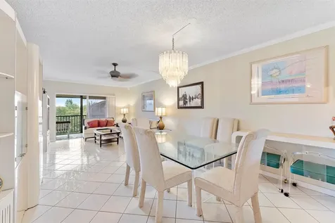 3900 NW 76th Avenue Sunrise FL 33351