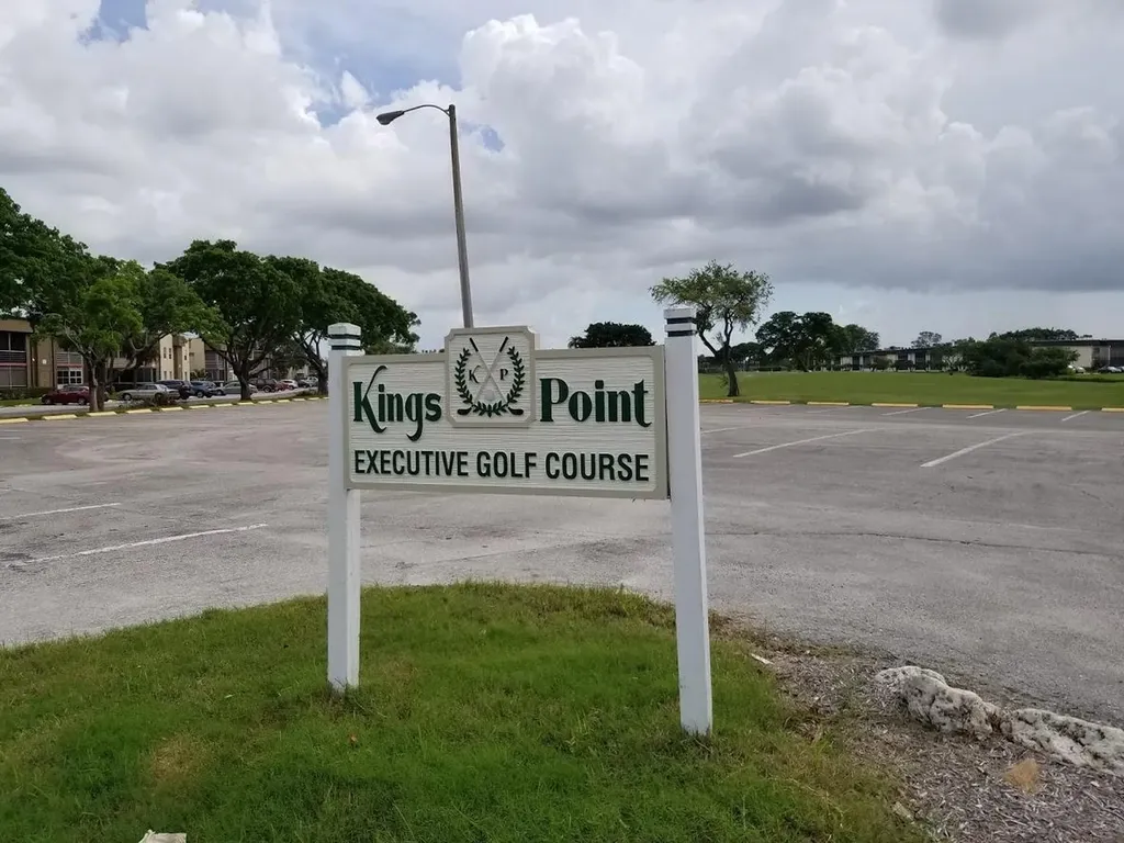 341 Piedmont Delray Beach FL 33484