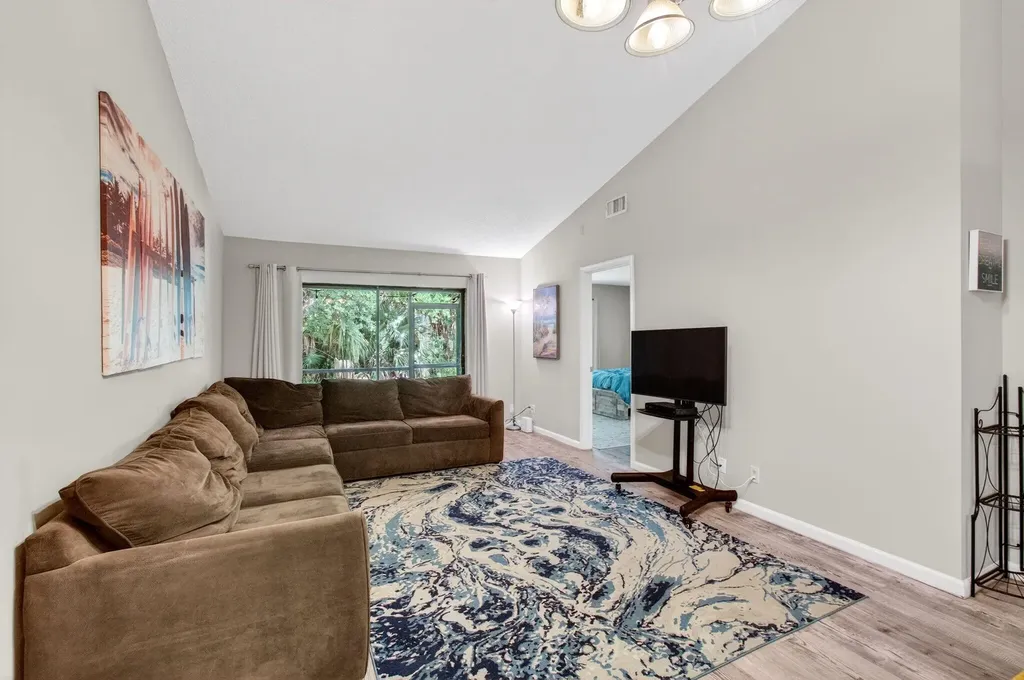 460 Hardwood Place Boca Raton FL 33431
