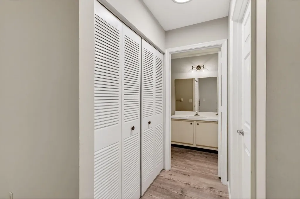 460 Hardwood Place Boca Raton FL 33431