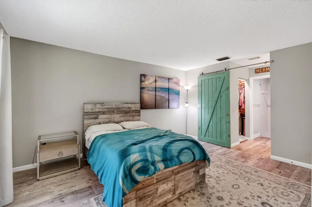 460 Hardwood Place Boca Raton FL 33431