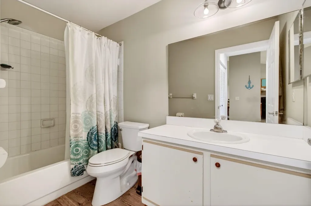 460 Hardwood Place Boca Raton FL 33431