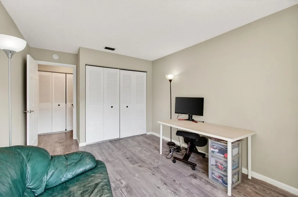 460 Hardwood Place Boca Raton FL 33431