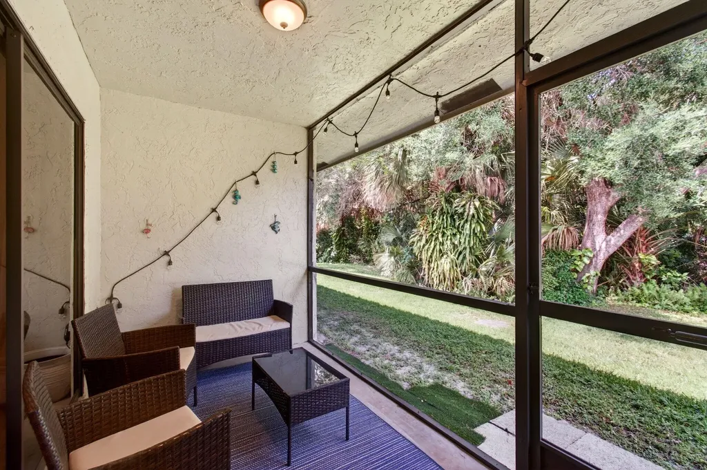 460 Hardwood Place Boca Raton FL 33431