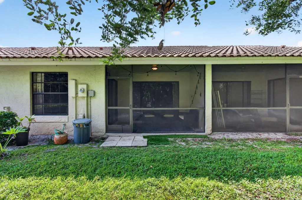 460 Hardwood Place Boca Raton FL 33431