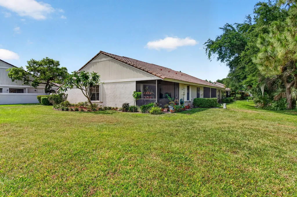 460 Hardwood Place Boca Raton FL 33431