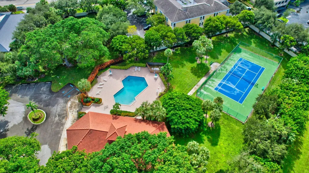 460 Hardwood Place Boca Raton FL 33431