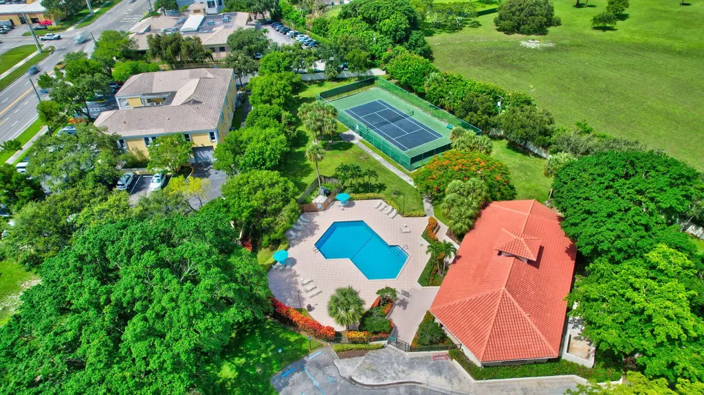 460 Hardwood Place Boca Raton FL 33431
