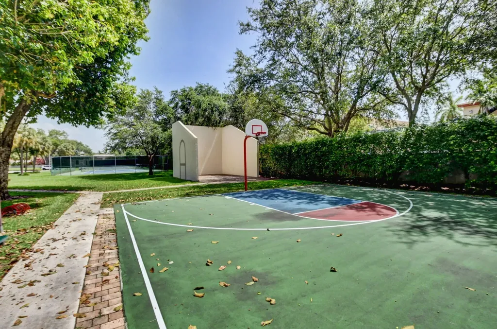 460 Hardwood Place Boca Raton FL 33431