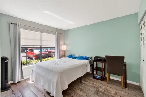 460 Hardwood Place Boca Raton FL 33431