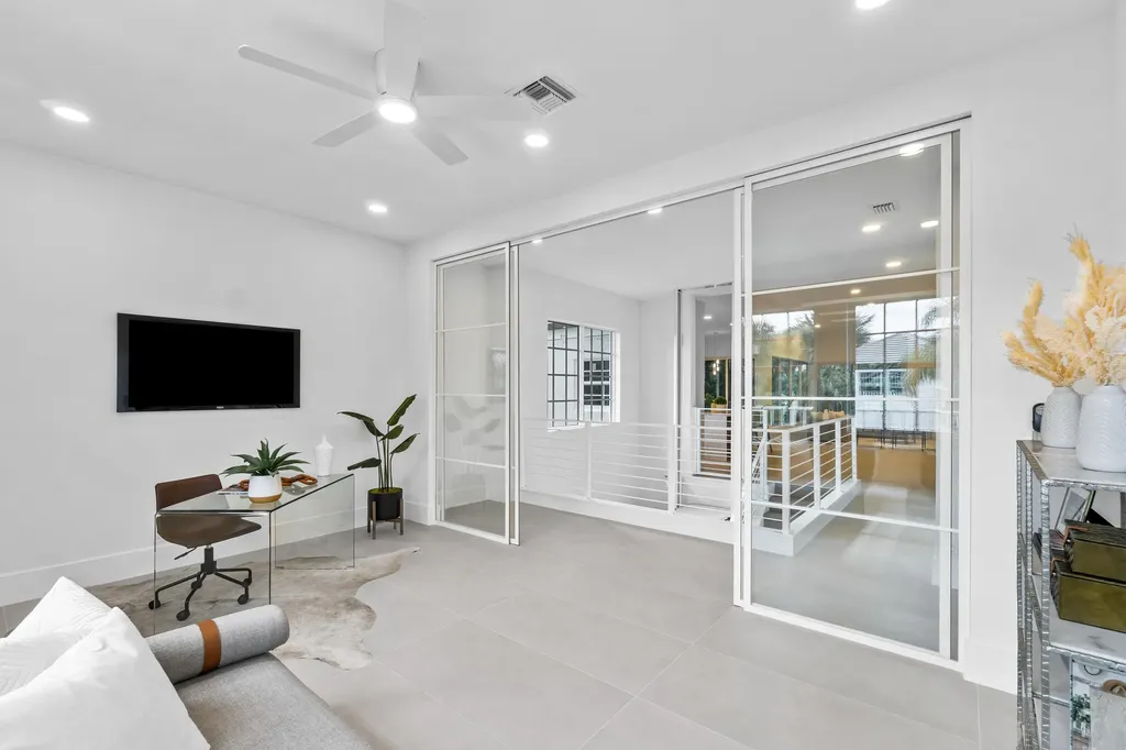5101 Lake Catalina Drive Boca Raton FL 33496