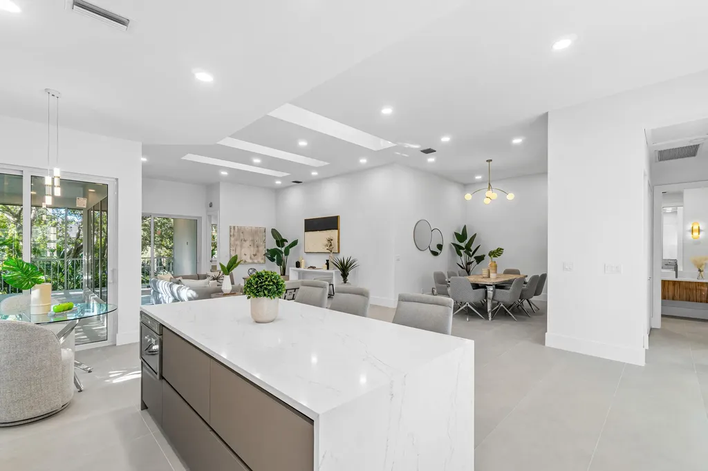 5101 Lake Catalina Drive Boca Raton FL 33496