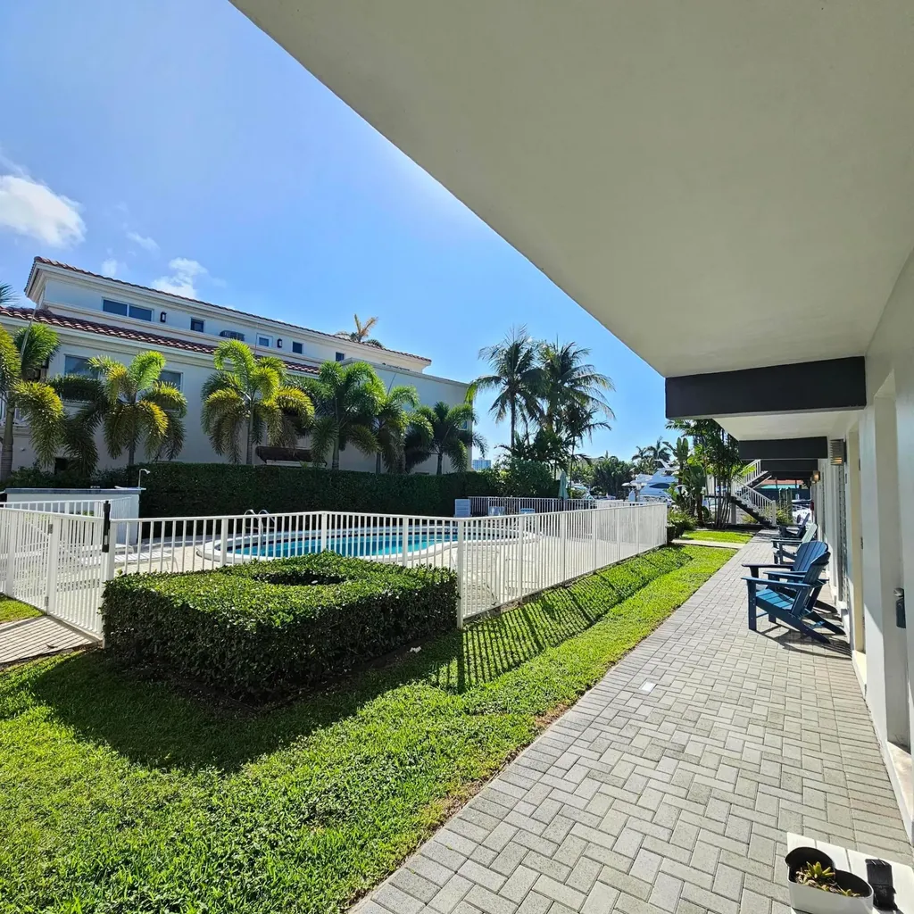 1354 Bayview Drive Fort Lauderdale FL 33304