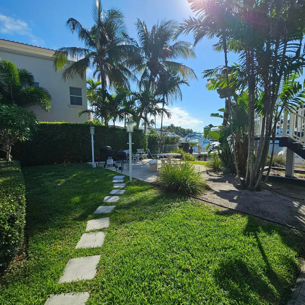 1354 Bayview Drive Fort Lauderdale FL 33304