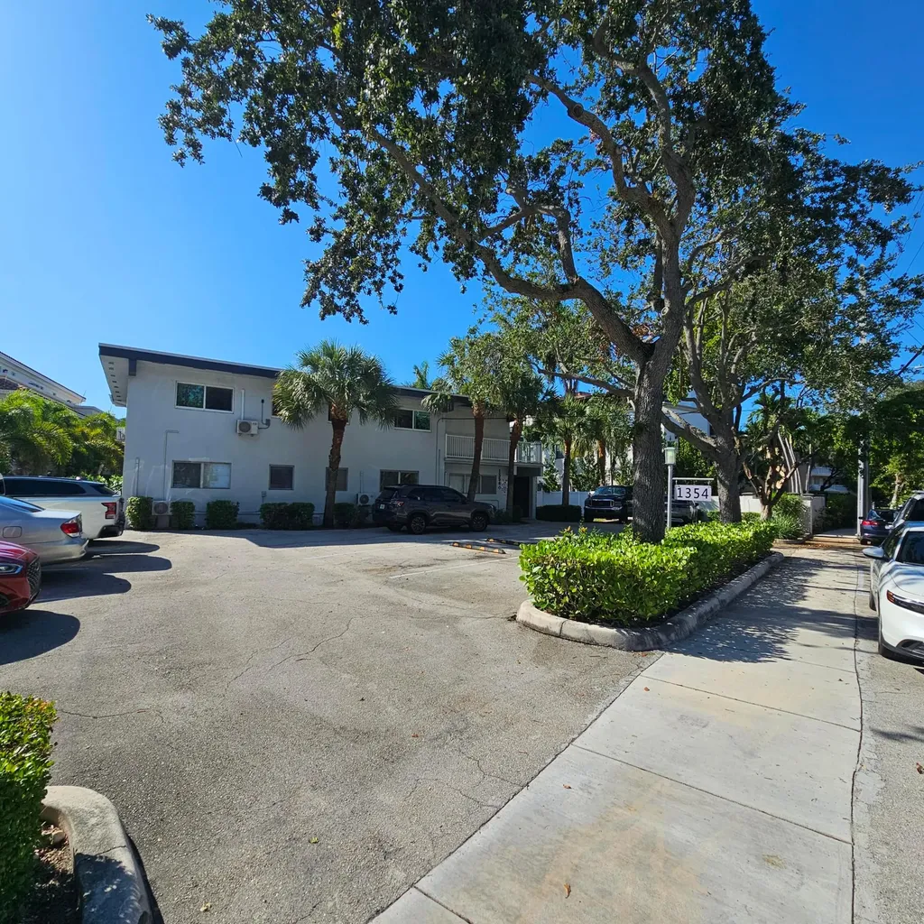 1354 Bayview Drive Fort Lauderdale FL 33304