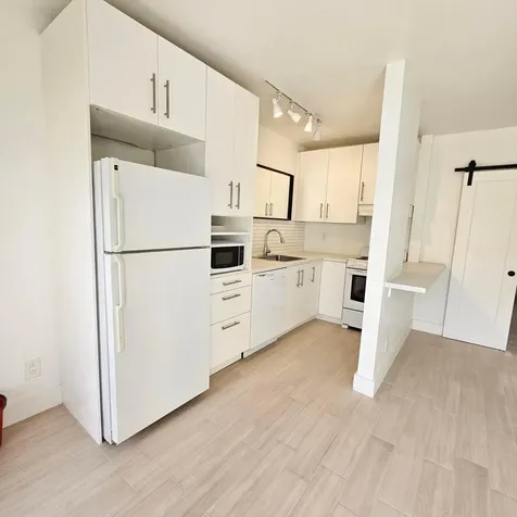 1354 Bayview Drive Fort Lauderdale FL 33304