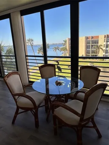 3442 NE Causeway Boulevard Hutchinson Island FL 34957