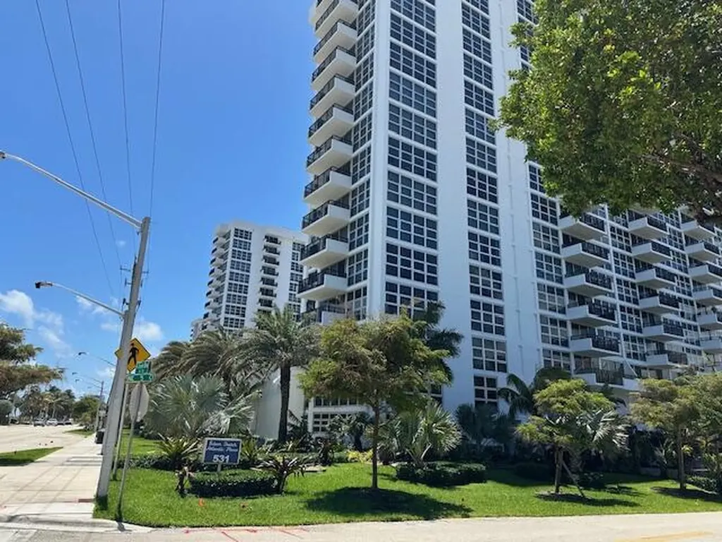531 N Ocean Boulevard Pompano Beach FL 33062