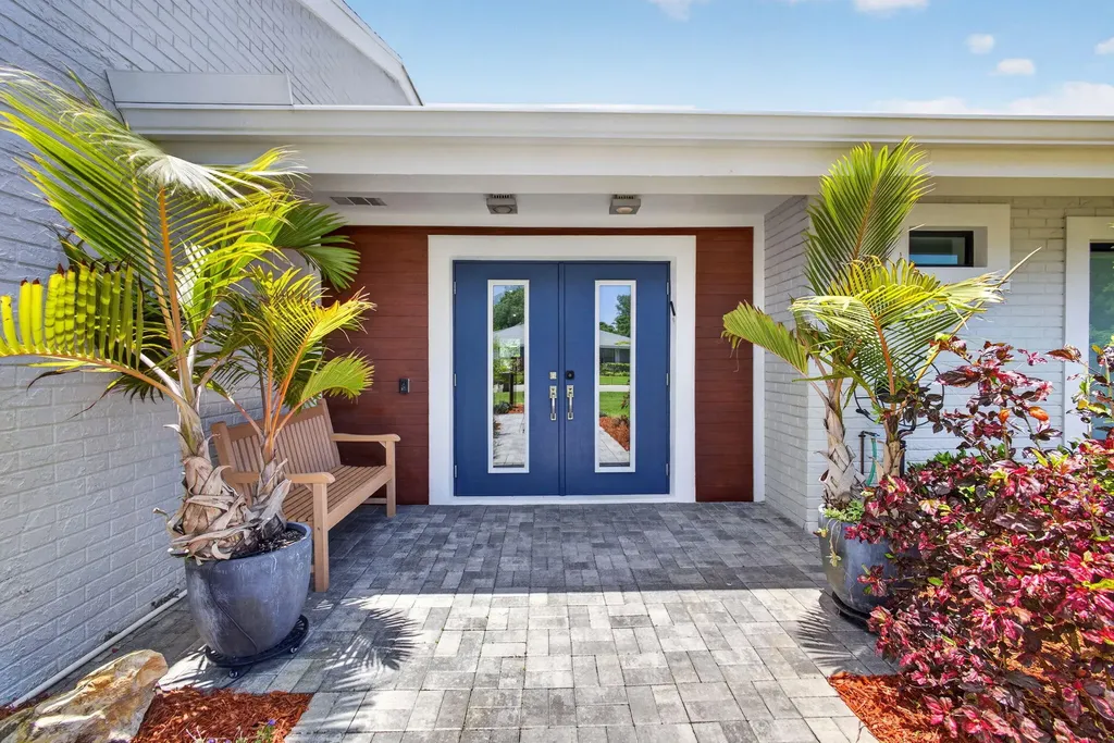 13315 Saffron Circle Palm Beach Gardens FL 33418