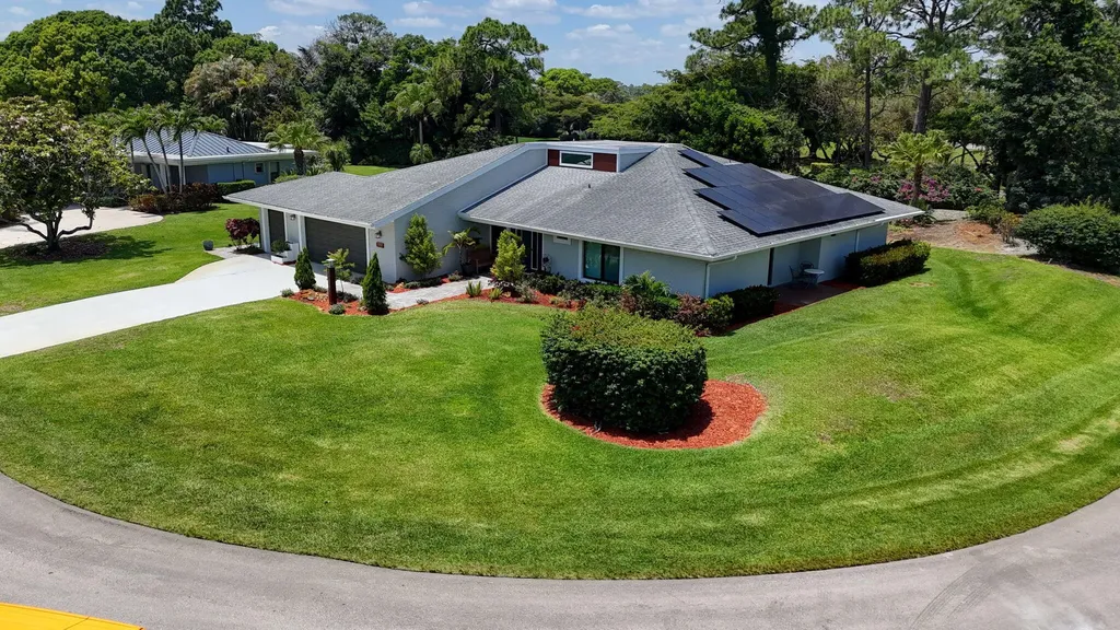 13315 Saffron Circle Palm Beach Gardens FL 33418