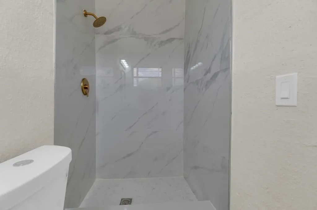 100 NE 26th Court Pompano Beach FL 33064