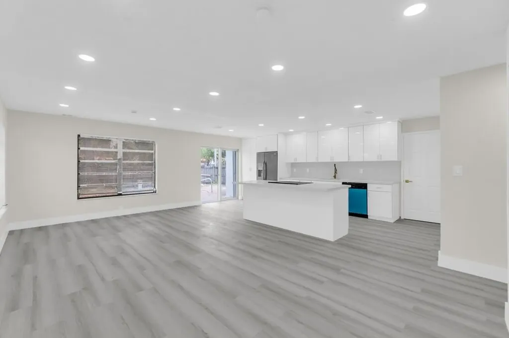 100 NE 26th Court Pompano Beach FL 33064