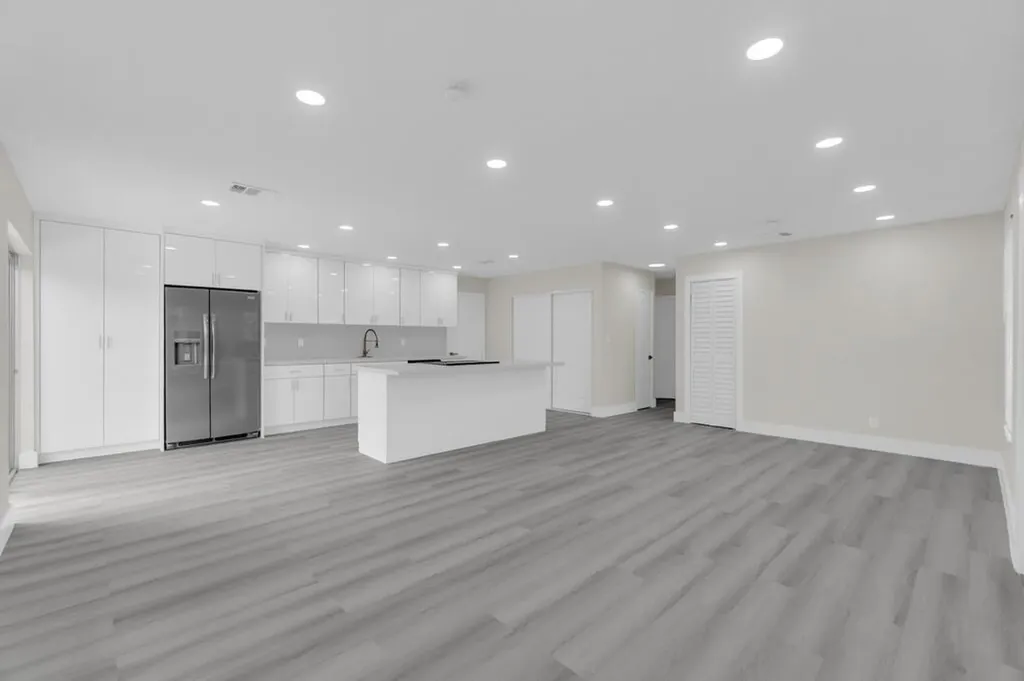 100 NE 26th Court Pompano Beach FL 33064