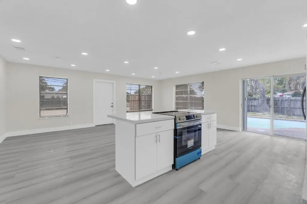 100 NE 26th Court Pompano Beach FL 33064