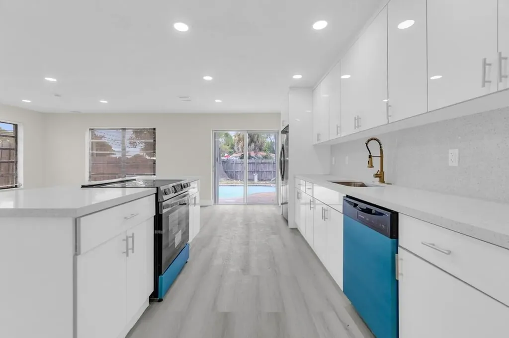 100 NE 26th Court Pompano Beach FL 33064