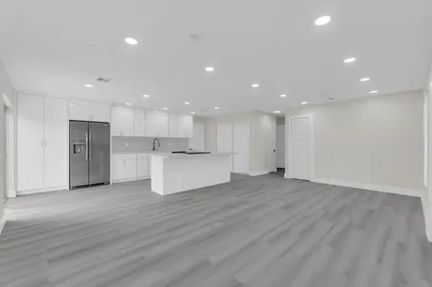 100 NE 26th Court Pompano Beach FL 33064