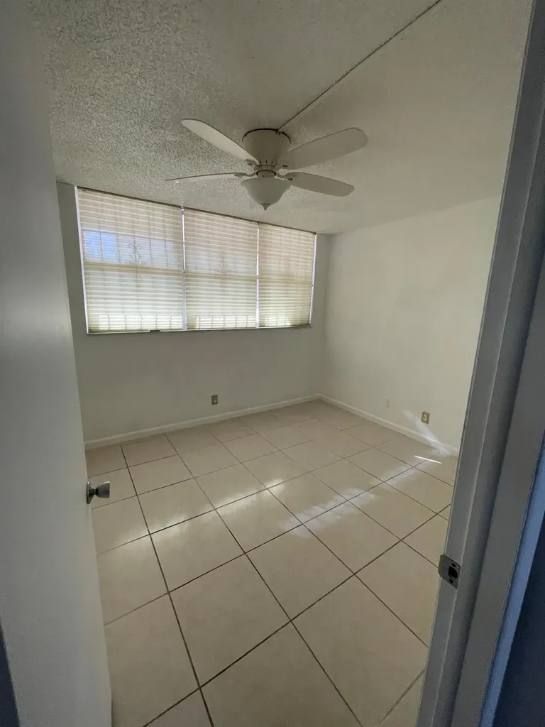 1811 Sabal Palm Drive Davie FL 33324