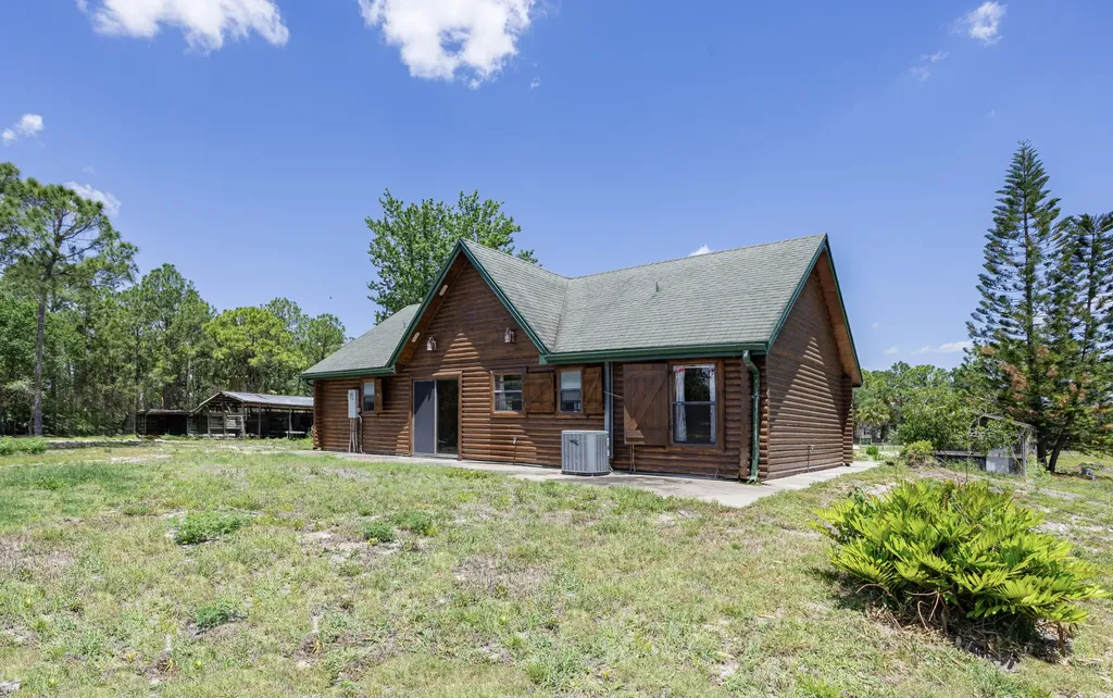 13822 Center Avenue Clewiston FL 33440