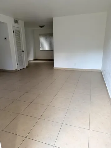 5271 SW 90th Way Cooper City FL 33328