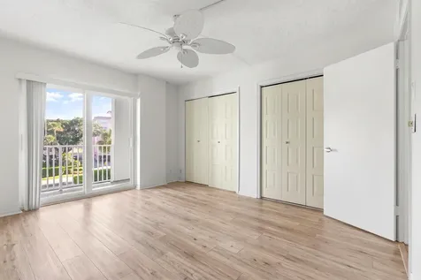 950 Ponce De Leon Boca Raton FL 33432