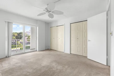 950 Ponce De Leon Boca Raton FL 33432