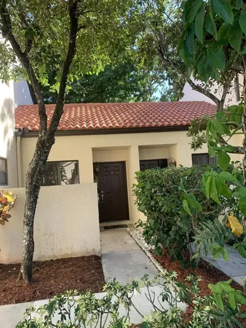 12 Via De Casas Sur Boynton Beach FL 33426