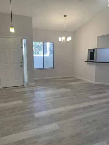 12 Via De Casas Sur Boynton Beach FL 33426